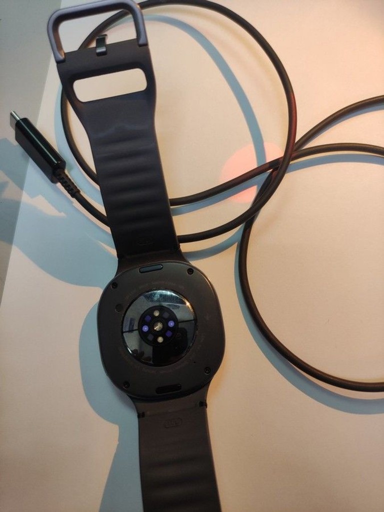 Дешиво Samsung galaxy watch8 44 mm с ломбарда