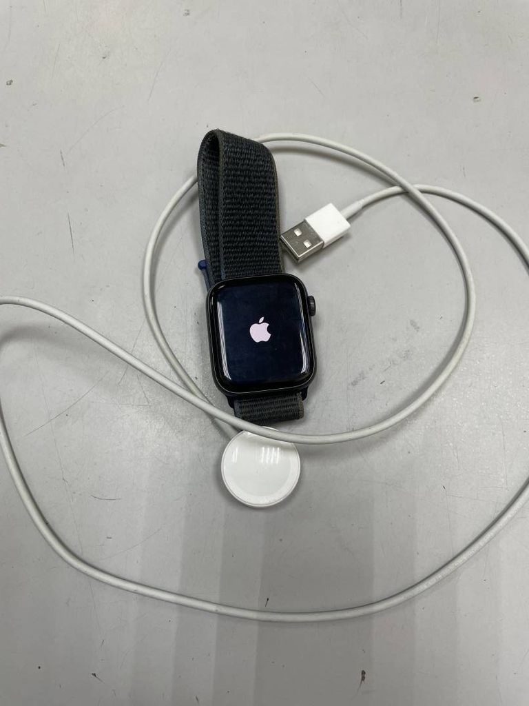 Apple watch se gps + cellular 44mm aluminum case a2354, a2356