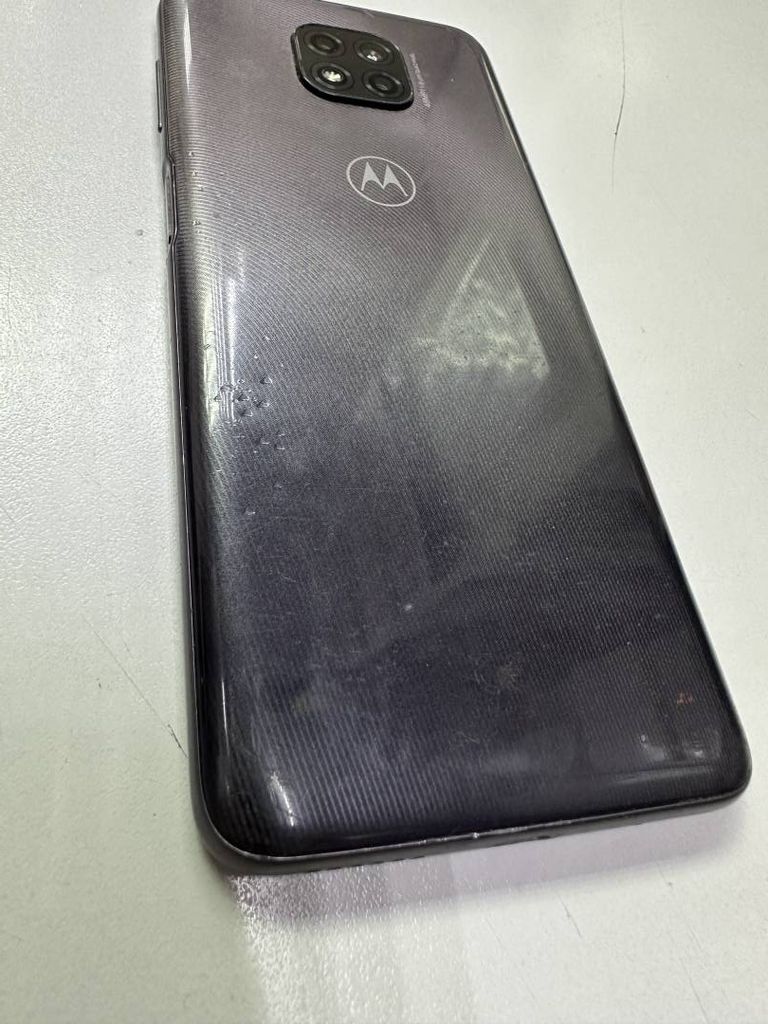Дешево Motorola moto g power xt2117-4 4/64gb з ломбарду