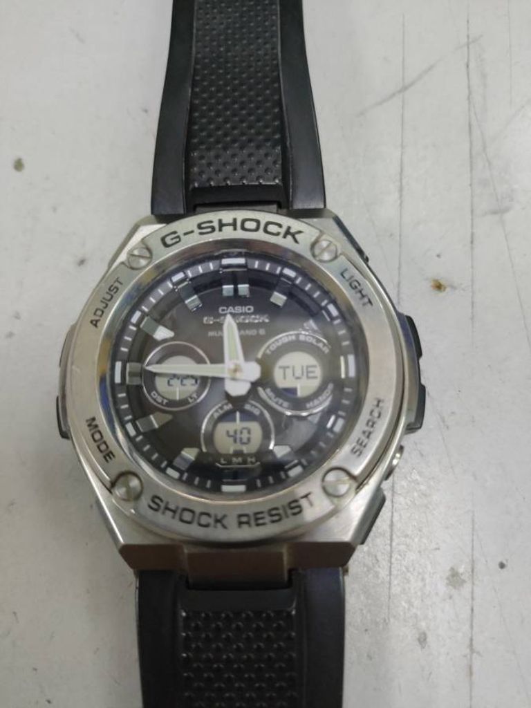 Оголошення Casio G-Shock GST-W310-1AER Б/У