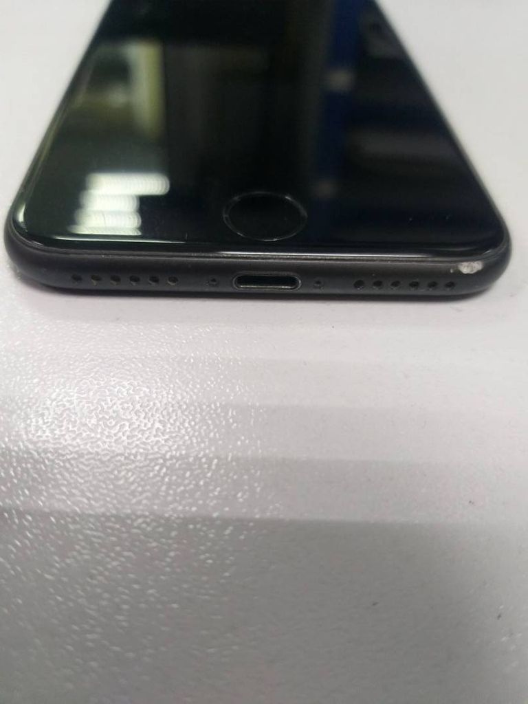 Apple iphone 7 32gb Код:01-200419988. Изображение 5