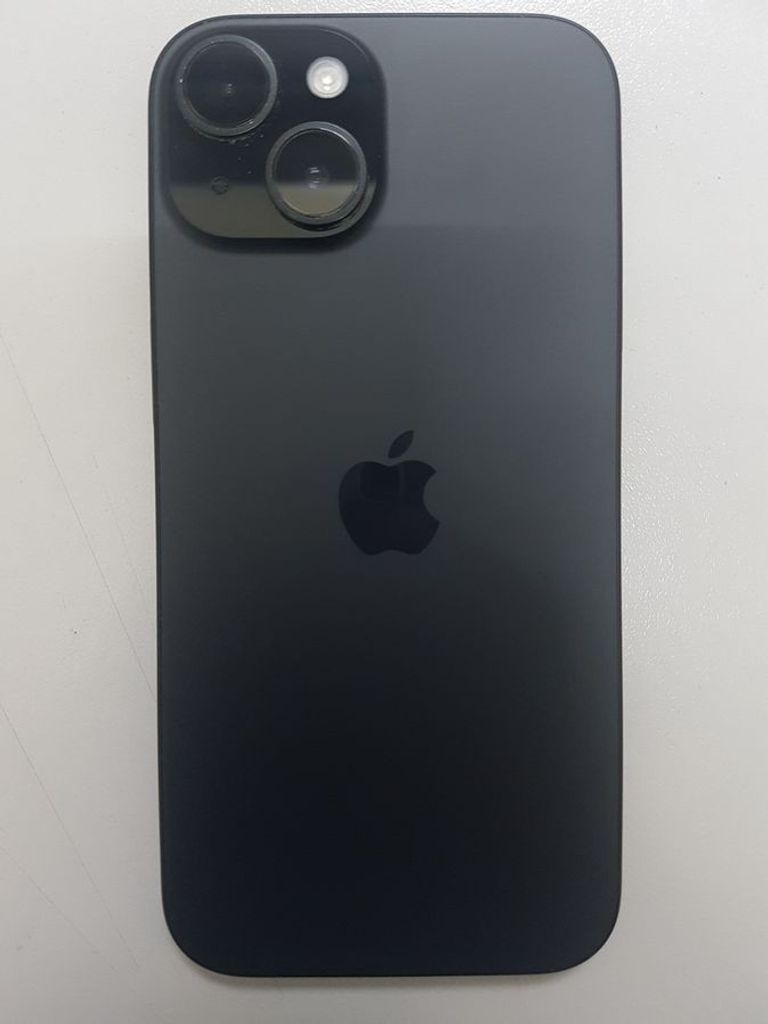 Купить Apple iPhone 15 128GB Green Б/У