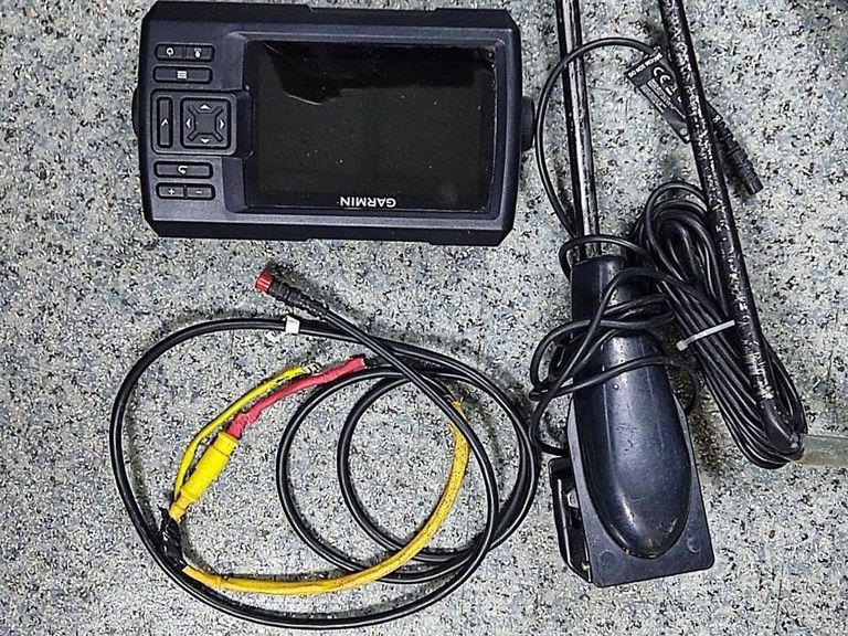 Розпродаж Garmin striker vivid 5cv, продавець Техноскарб