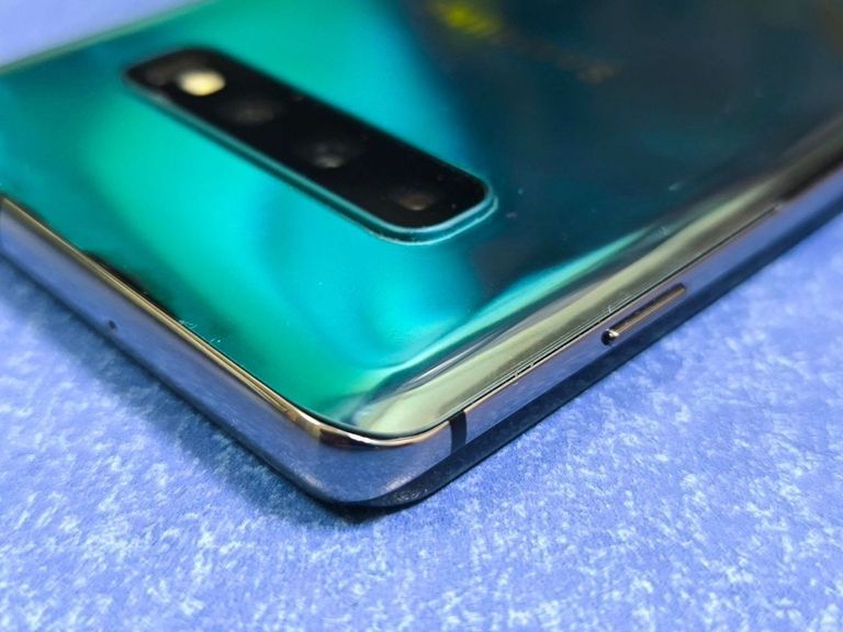 Распродажа Samsung galaxy s10+ 8/128g, продавец Техноскарб