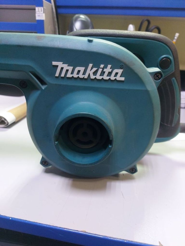 Распродажа Makita UB1103Z, продавец Техноскарб