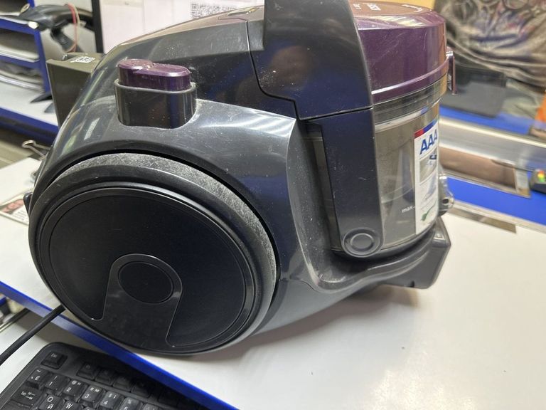 Купити Bosch BGC05AAA1 Б/У