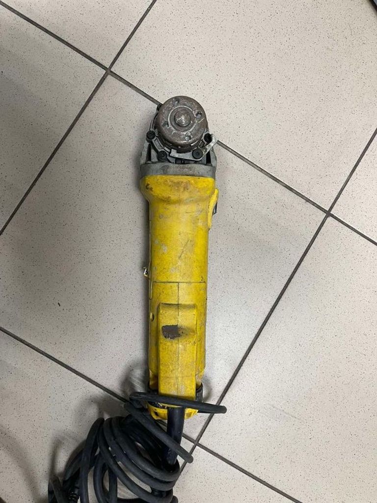 Оголошення Dewalt DWE4217 Б/У