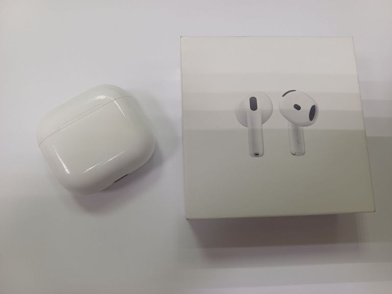 Розпродаж Apple airpods 4, продавець Техноскарб