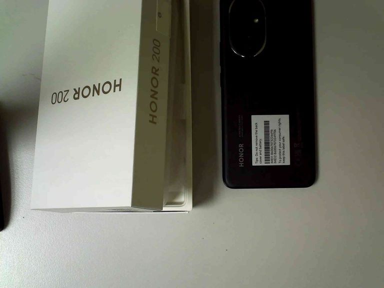 Оголошення Honor 200 12/512GB Black Б/У