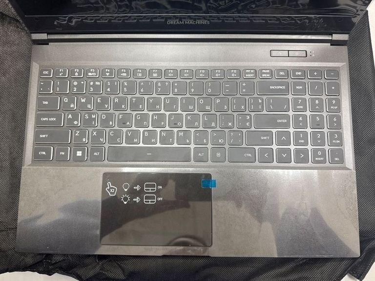 Объявление Dream Machines 15/core i7-12650h ddr5/32gb ddr5/hdd *відсутній/ssd 1000 gb/geforce rtx3050 6gb Б/У