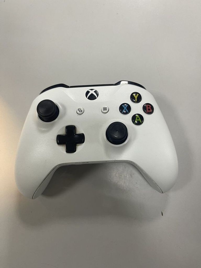 Microsoft Xbox One S 1TB Код:01-200587130. Зображення 5