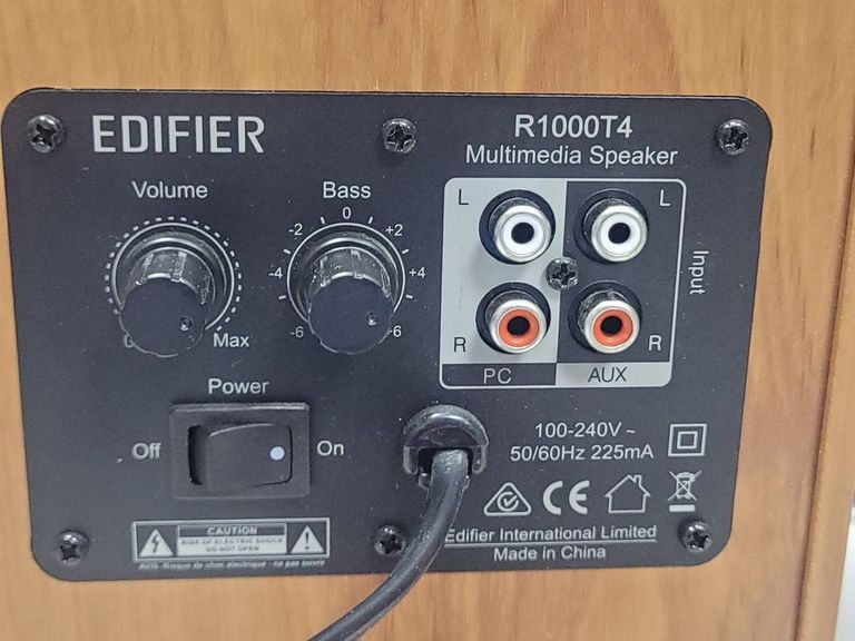 Дешиво Edifier r1000t4 с ломбарда