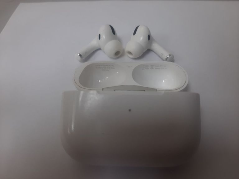 Оголошення Apple AirPods Pro (MWP22) Б/У