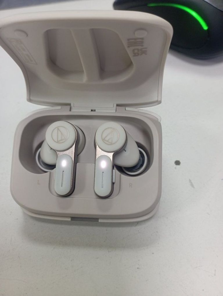 Дешиво Audio-Technica ath-twx7 с ломбарда