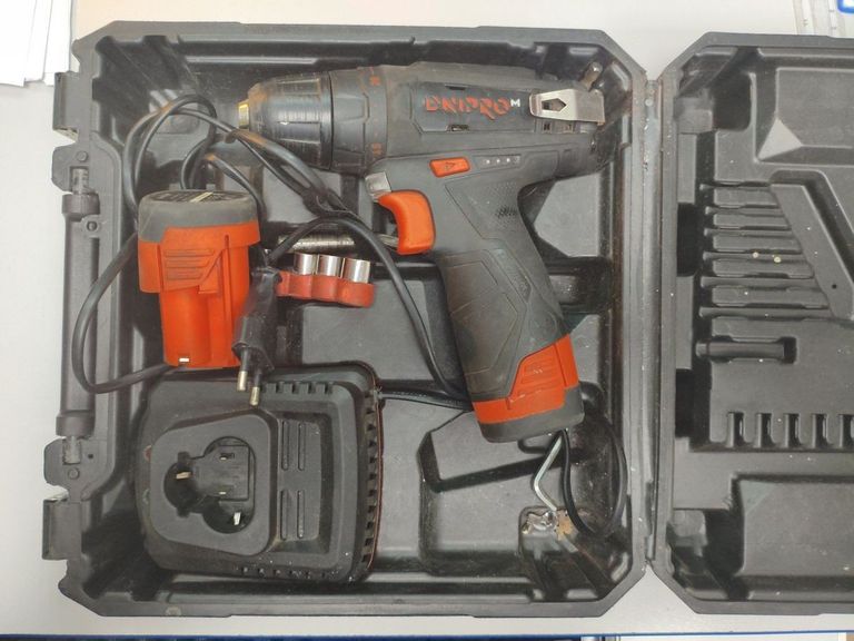 Дешево Dnipro-M cd-12cx compact з ломбарду