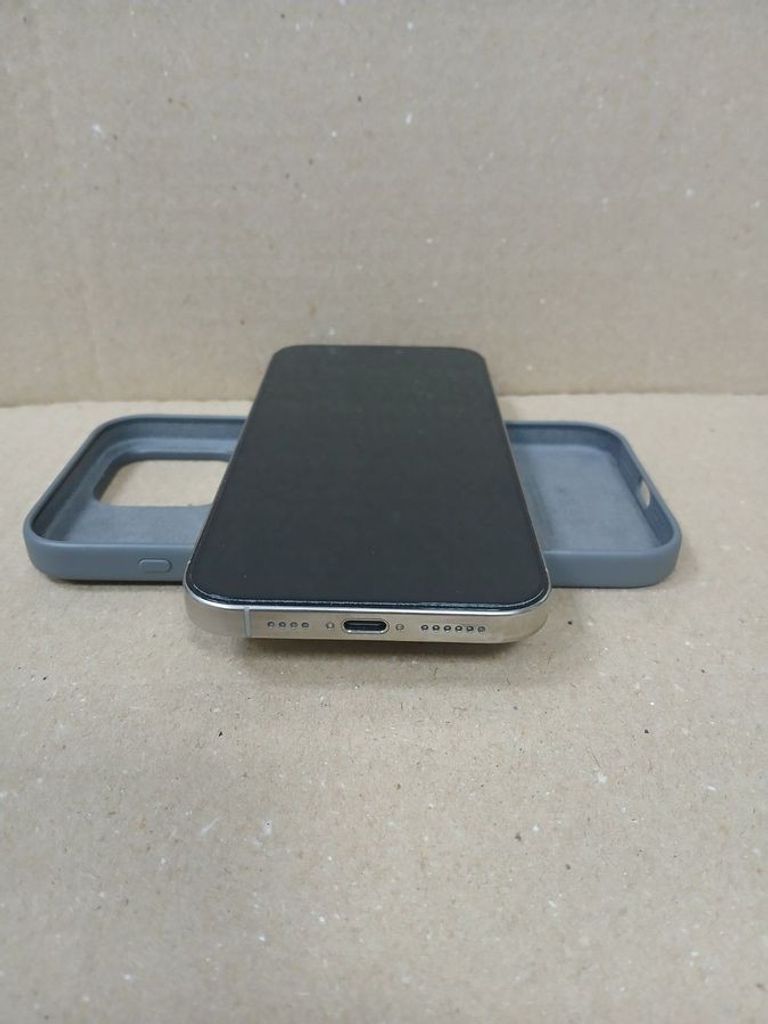 Объявление Apple iphone 16 pro max 256gb Б/У