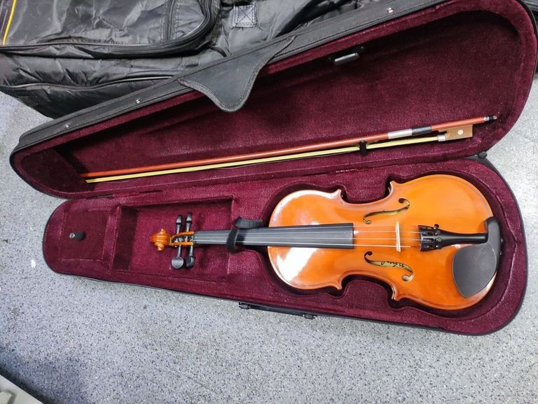 Купити Rafaga ac 4/4 Б/У