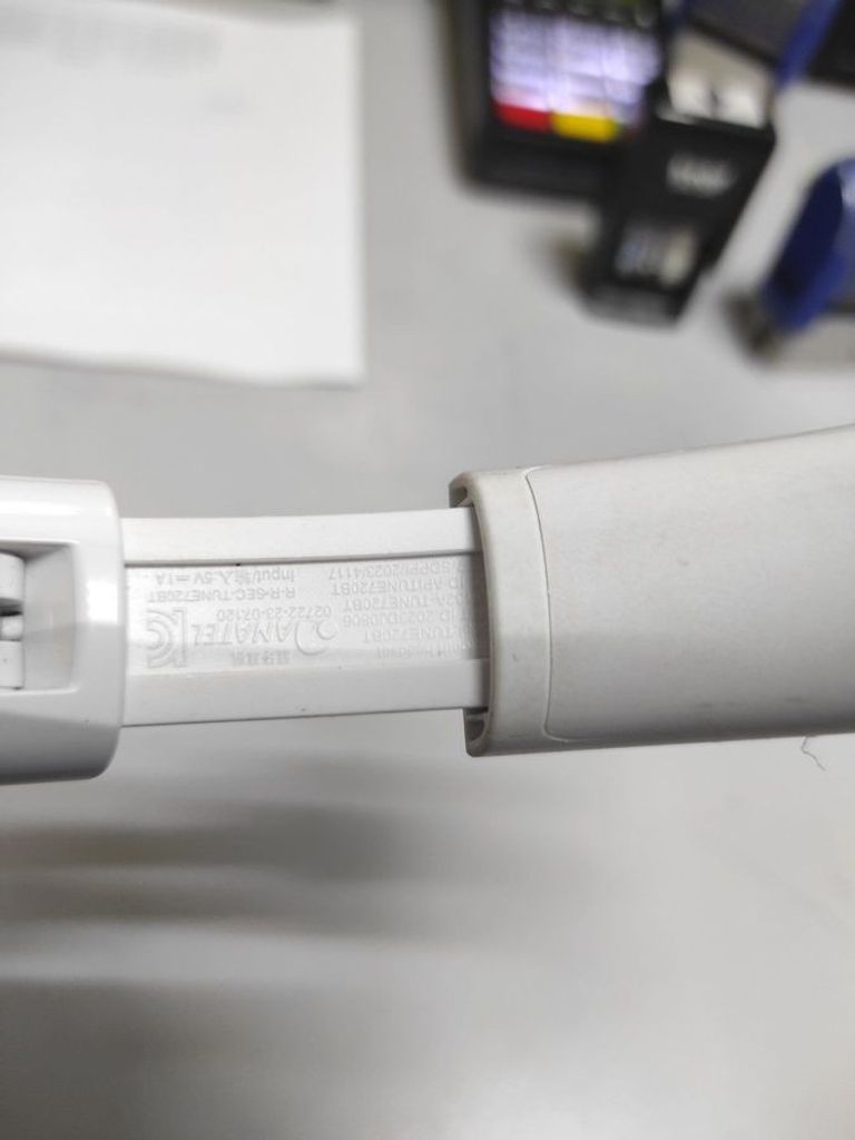 Дешиво Jbl tune 720bt с ломбарда