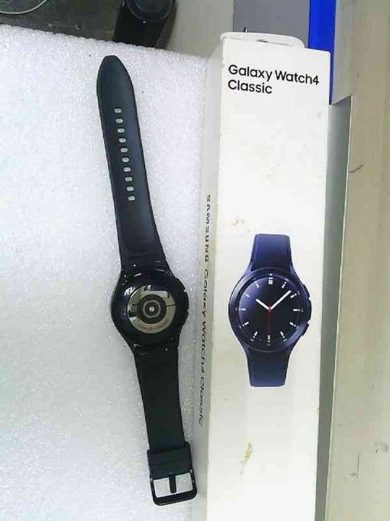 Купити Samsung galaxy watch4 classic 42mm Б/У