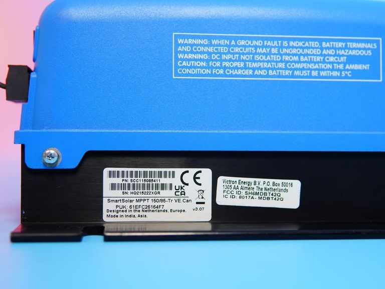 SmartSolar MPPT 150/85-Tr VE.Can Bluetooth SCC115085411 Victron Energy 150В 85А Код:null. Изображение 5