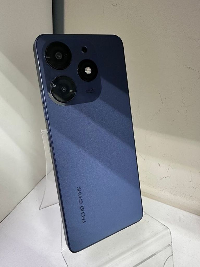Купити Tecno spark 10 pro 8/256gb Б/У