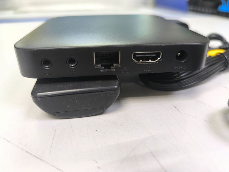 Дешево iNeXT TV3s з ломбарду