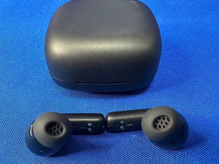 Дешиво Baseus bowie e20 с ломбарда