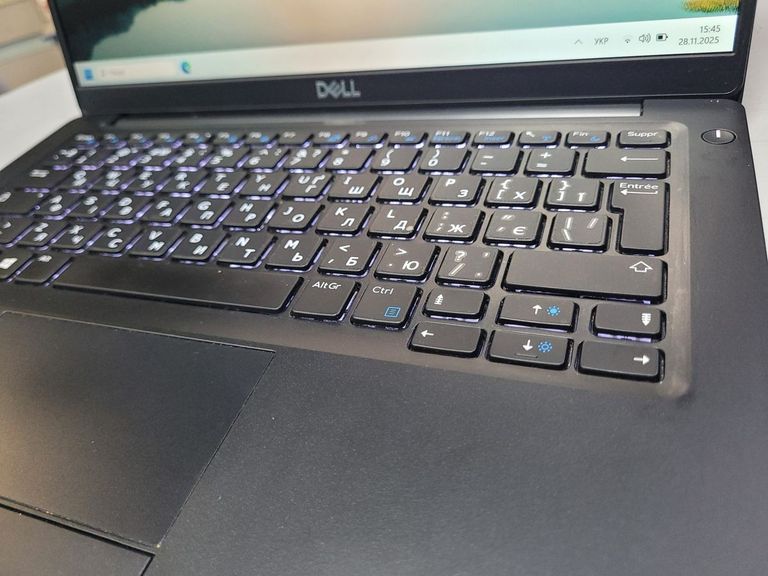 Розпродаж Dell 13/core i5 8350u ddr4/8gb ddr3/hdd *відсутній/ssd 256 gb/*інтегрована, продавець Техноскарб