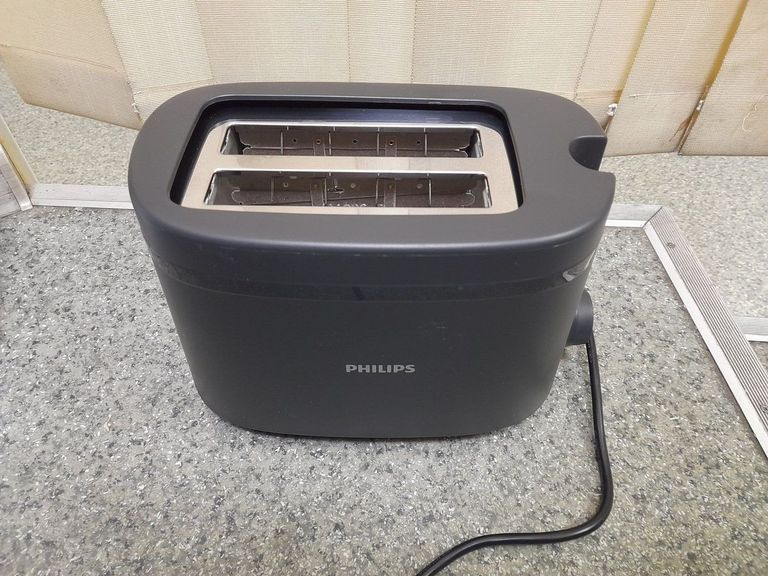 Купить Philips Essentials Collection HD2510/90 Б/У