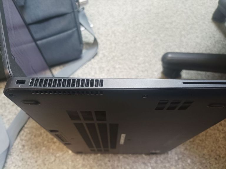 Dell 14/core i5 6300u ddr3/8gb ddr3/hdd *відсутній/ssd 256 gb/*інтегрована Код:01-200777432. Изображение 8