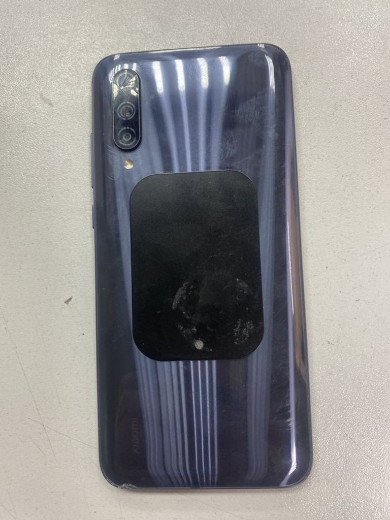 Купить Xiaomi Mi 9 Lite 6/128GB Blue Б/У