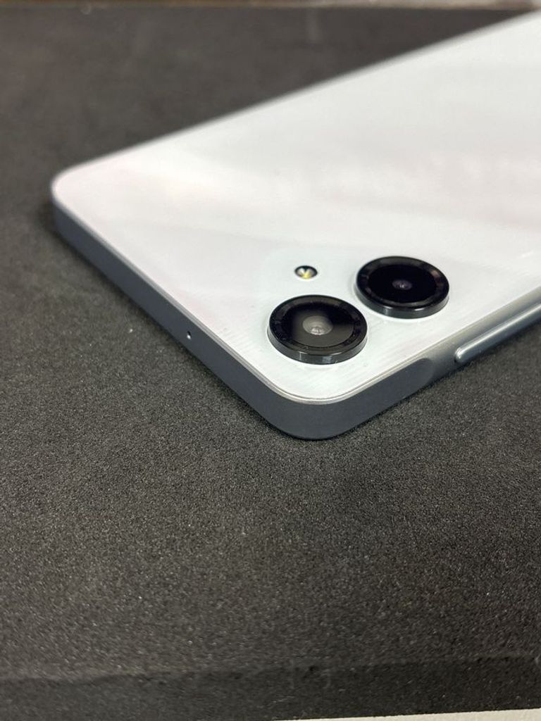 Распродажа Samsung galaxy a06 4/128gb, продавец Техноскарб