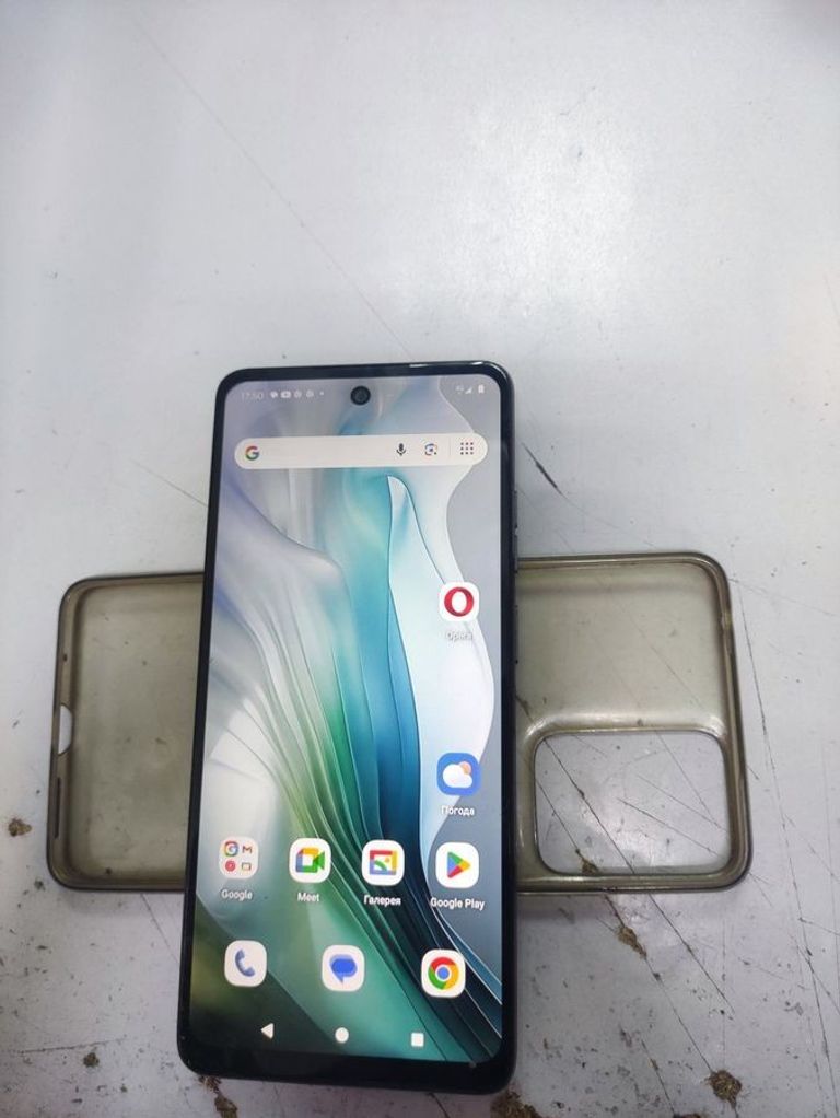 Купити Motorola moto e14 2/64gb Б/У