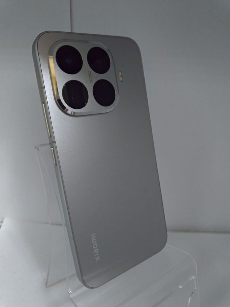 Дешево Xiaomi 15T Pro 12/256GB Titan Gray з ломбарду