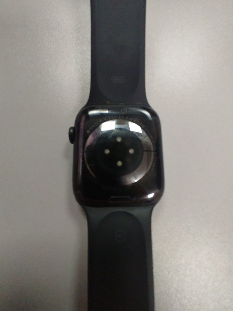 Объявление Apple watch series 6 gps + cellular 44mm aluminium case Б/У