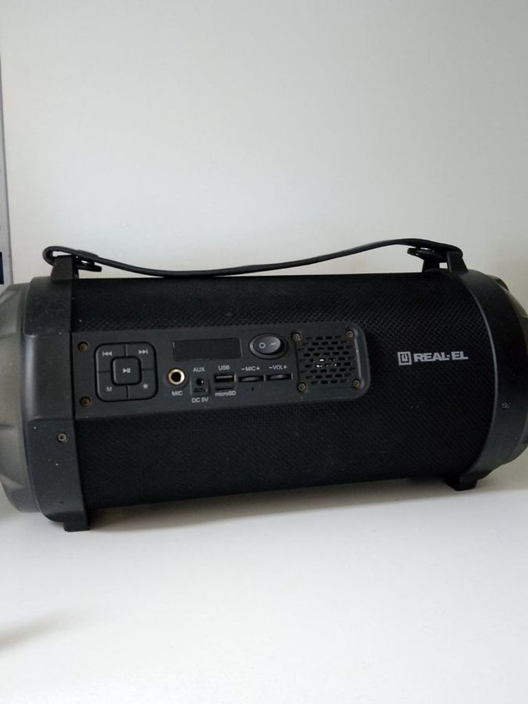 Купити Real-El x-730 Б/У