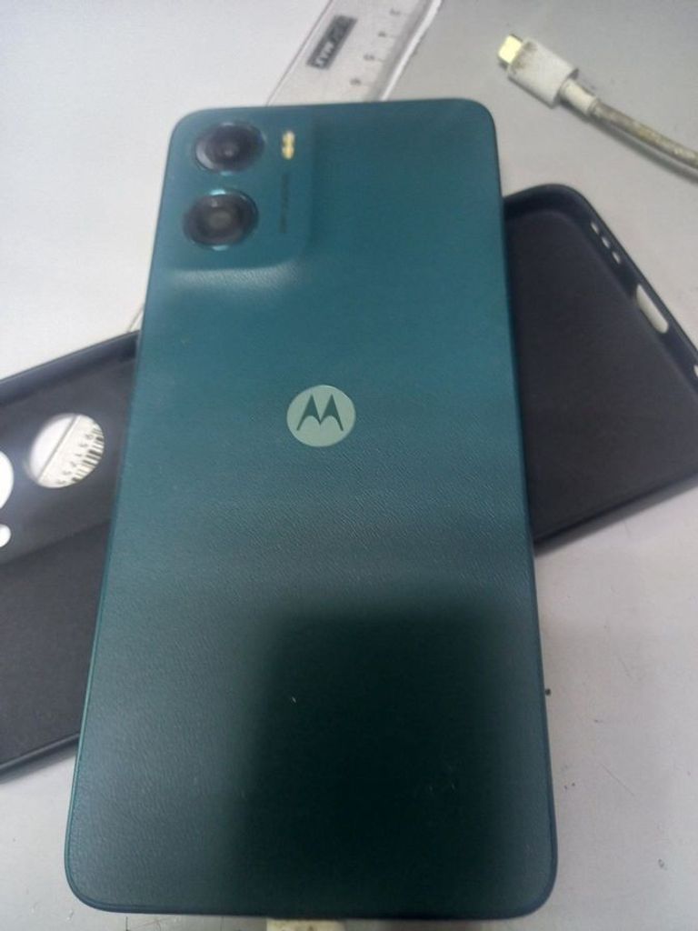 Купить Motorola moto g05 4/128gb Б/У