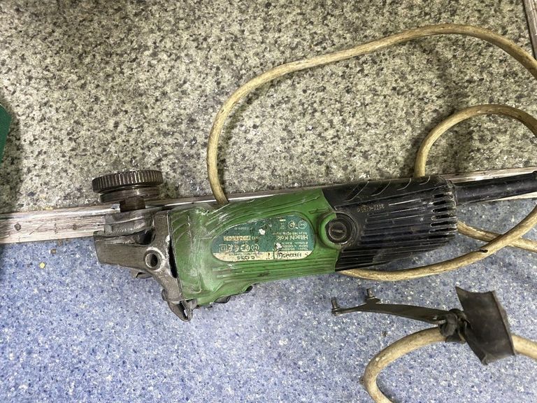 Оголошення Hitachi G13SS Б/У