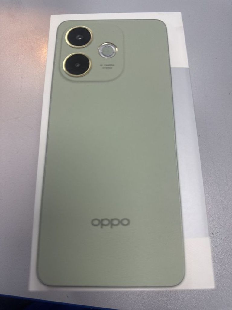 Дешиво Oppo a5 pro 4g 8/256gb с ломбарда