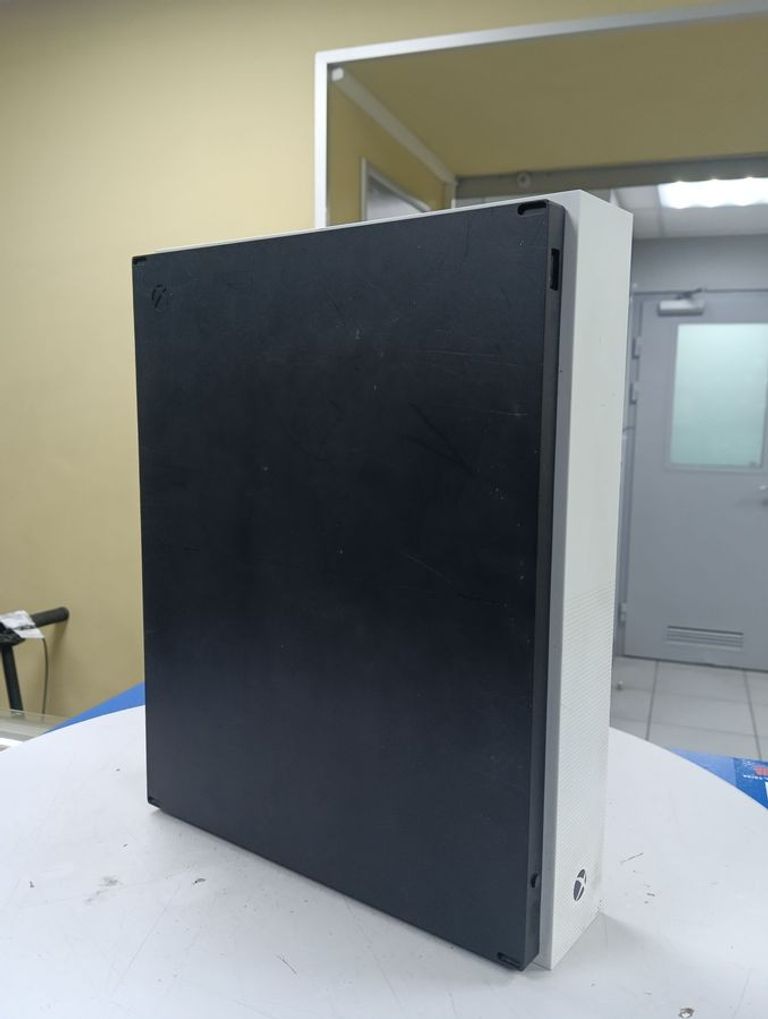 Microsoft Xbox One S 1TB Код:01-200848739. Зображення 16