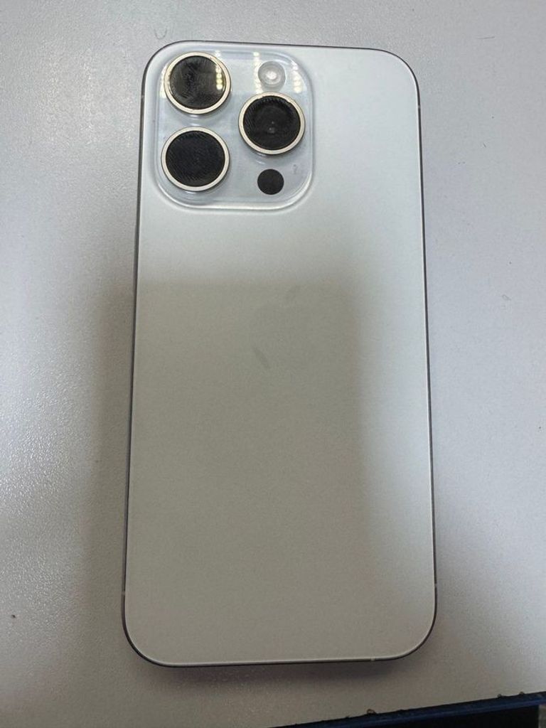 Дешево Apple iphone 15 pro 128gb з ломбарду