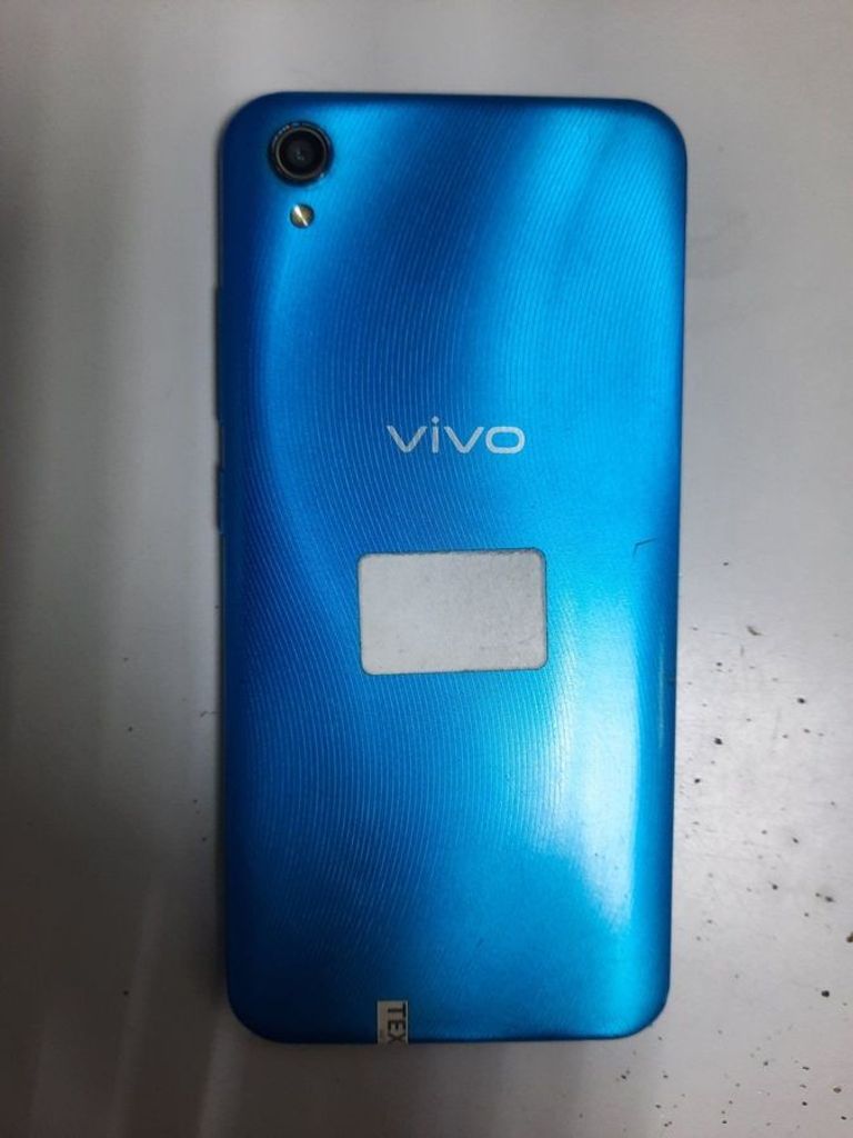 Купить vivo Y1S 2/32GB Black Б/У