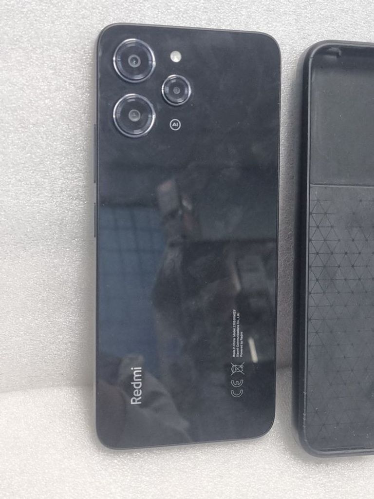 Оголошення Xiaomi redmi 12 4/128gb Б/У