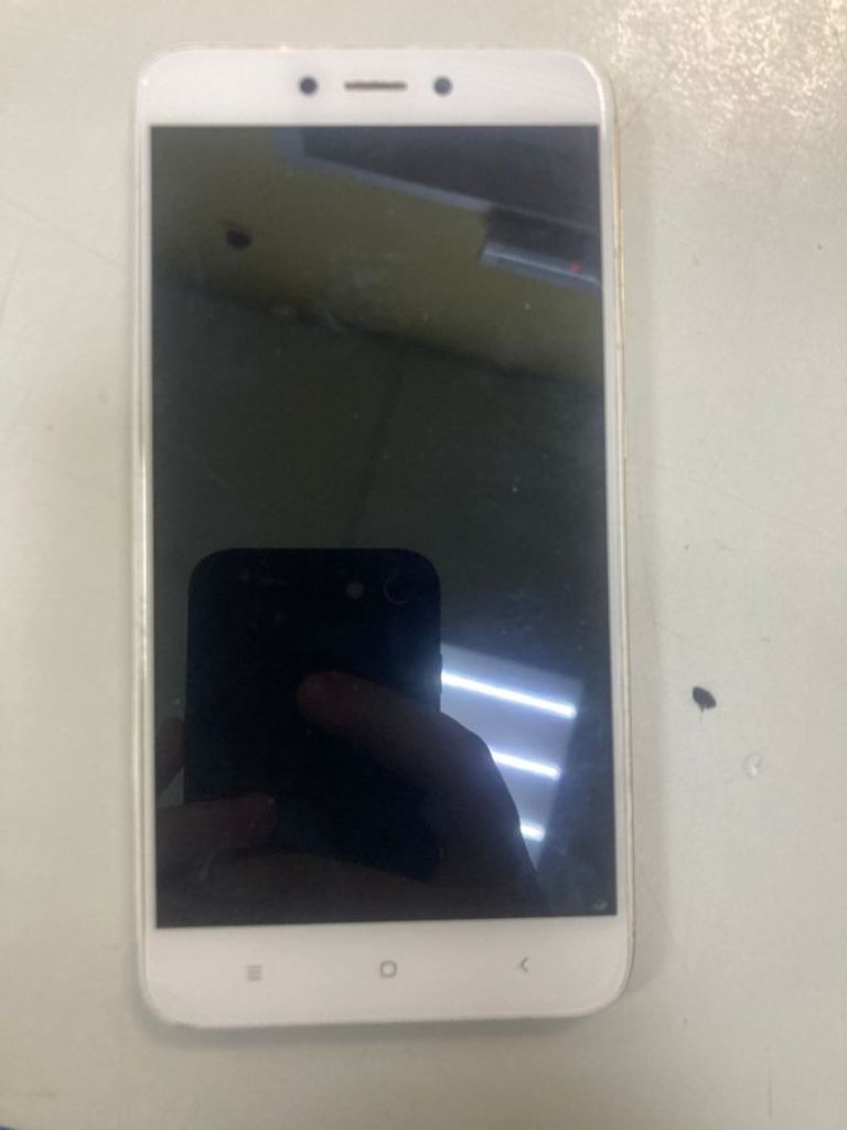 Оголошення Xiaomi redmi 4x 2/16gb Б/У