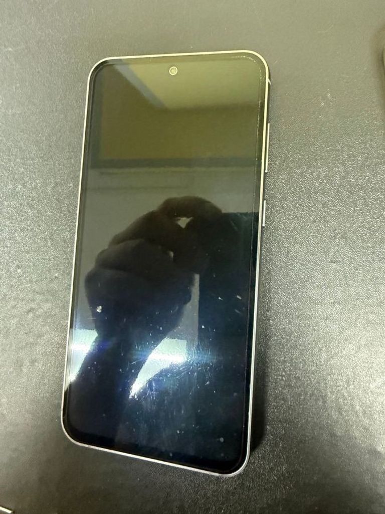 Дешиво Samsung Galaxy S23 FE SM-S711B 8/256GB Purple с ломбарда