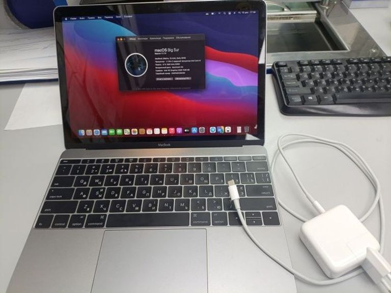 Купить Apple macbook a1534 12" core m 1,1ghz/ram8gb/ssd256gb/intel hd graphics 5300 Б/У