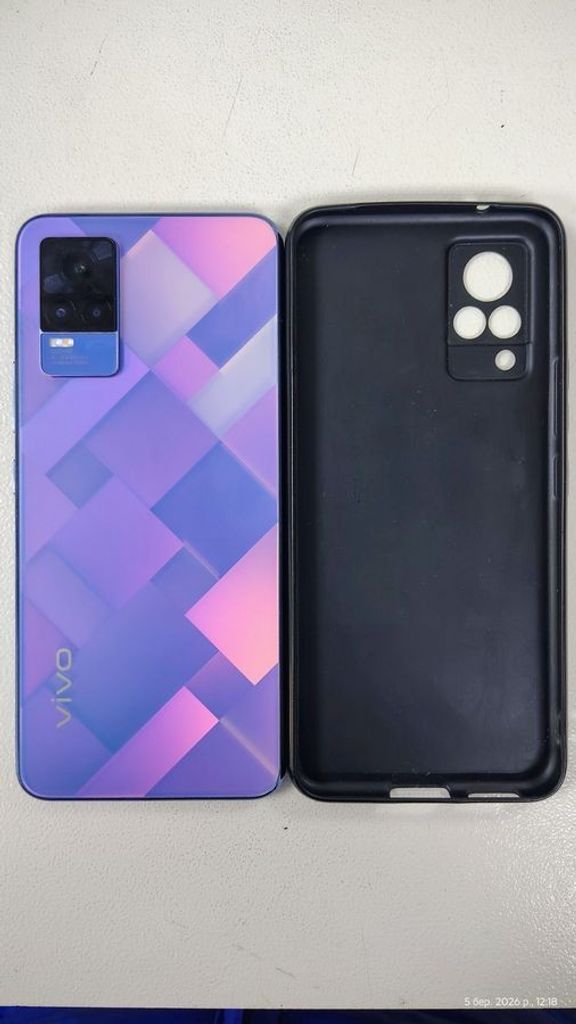 Оголошення Vivo v21e 8/128gb Б/У