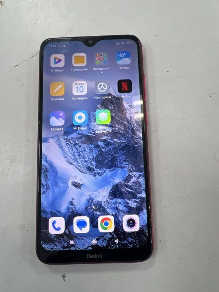 Купити Xiaomi Redmi 8A 2/32GB Black Б/У