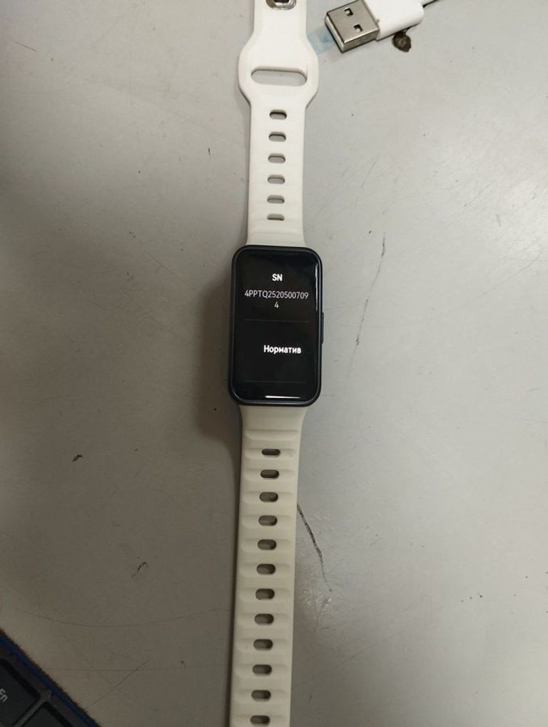 Купити Huawei Band 10 Black (55020EEP) Б/У