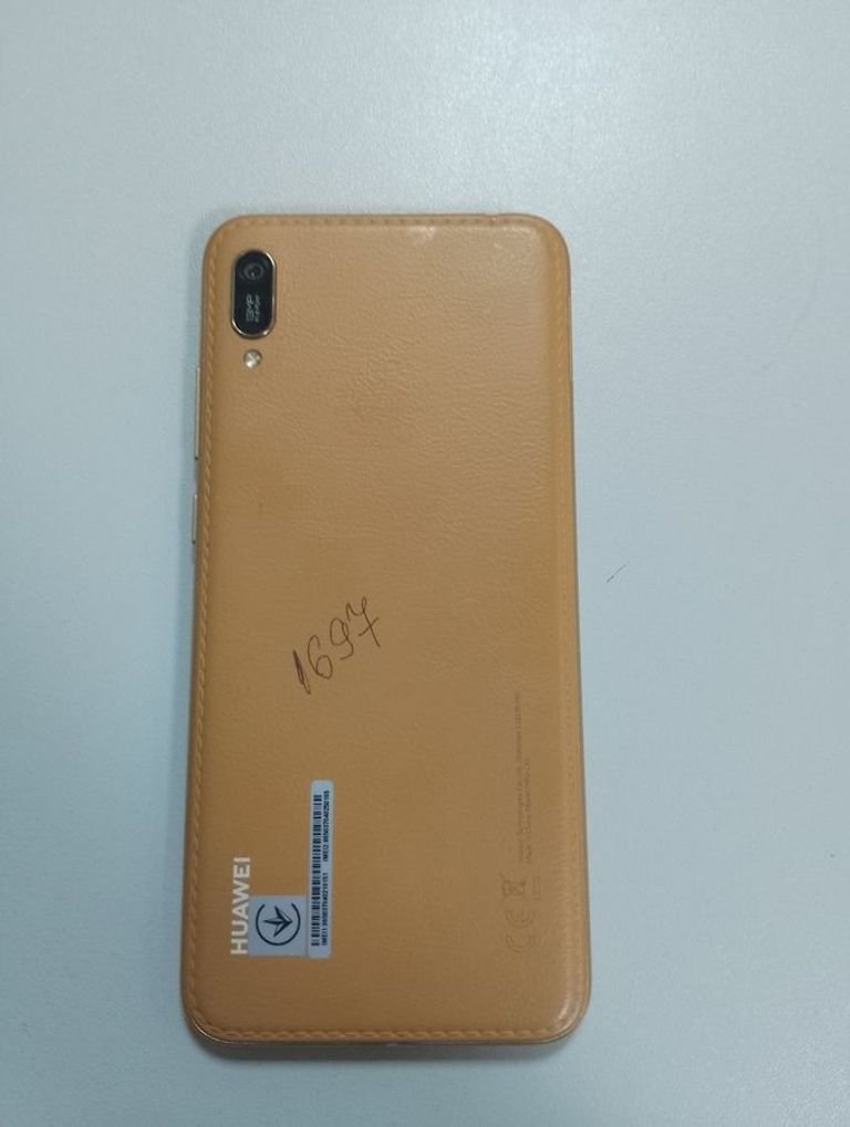Оголошення Huawei y6 2019 2/32gb Б/У